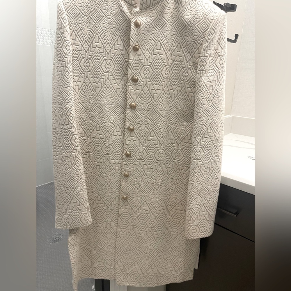 Indian men sherwani custom size fits 42R beige white and grey